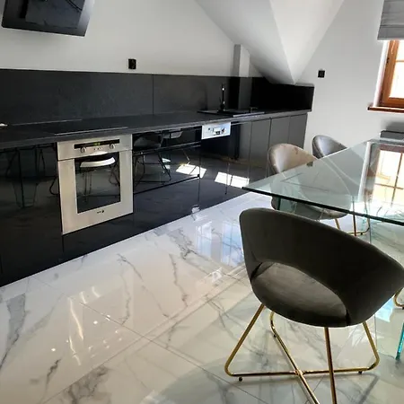 Atmosfera 1 I 2 Apartment *